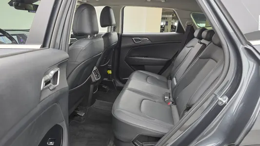 Kia 5 2WD 2024 26