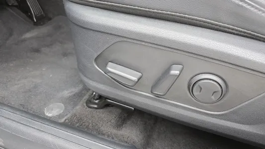 Kia 5 2WD 2024 31
