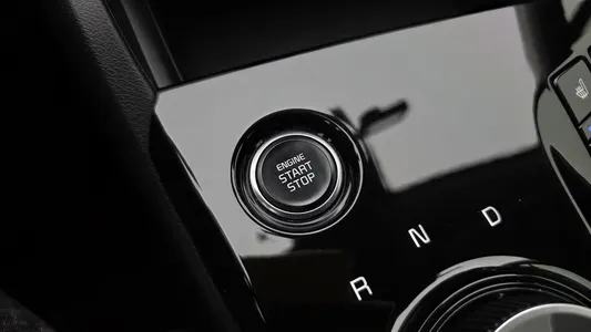 Kia 5 2WD 2024 27