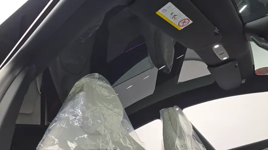 Tesla Y L AWD 2026 19