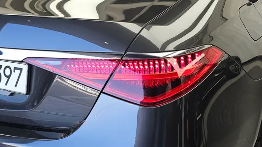 Mercedes-Benz S-Class W223 S350 d 2021 23