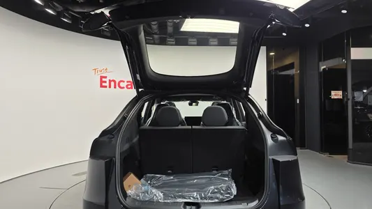 Tesla Y L AWD 2026 20