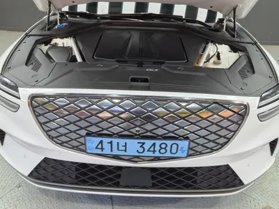 Genesis GV70 e-AWD 2022 12