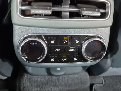 Genesis GV70 e-AWD 2022 19