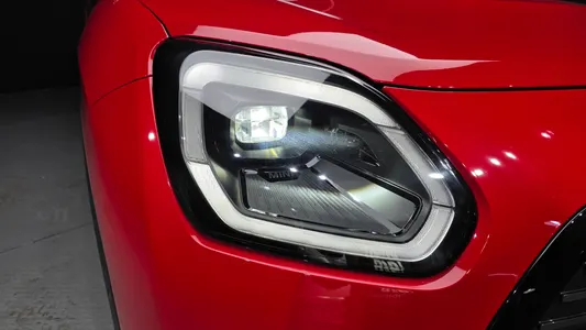 MINI 3 E 2025 22