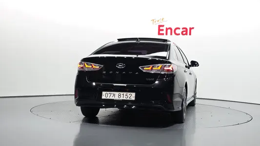 Hyundai 쏘나타 라이즈 하이브리드 2017 4