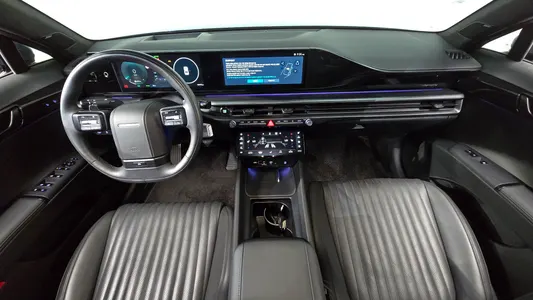 Hyundai (GN7) 2025 7