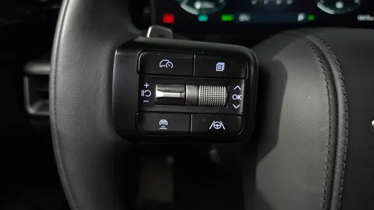 Hyundai (GN7) 2025 16