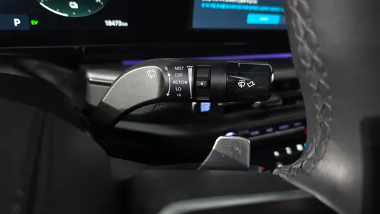 Hyundai (GN7) 2025 18