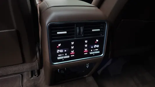 Porsche (PO536) 3.0 2021 18