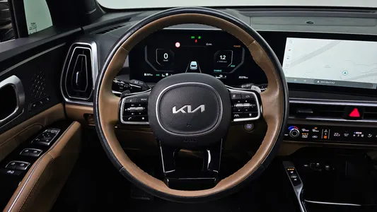 Kia 4 HEV 1.6 2WD 2024 14