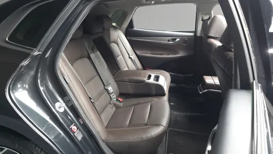 Hyundai IG 2020 12