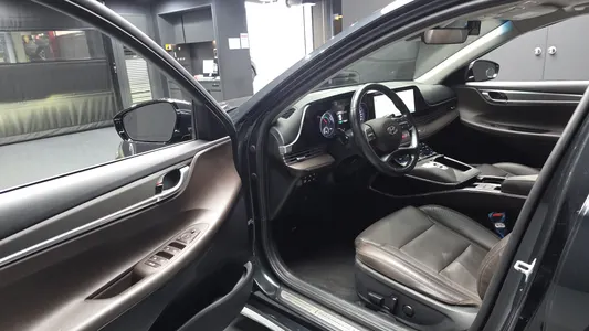 Hyundai IG 2020 10