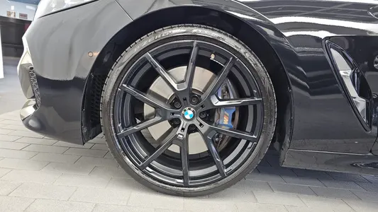 BMW 8 Series (G15) 840i xDrive M 2019 21