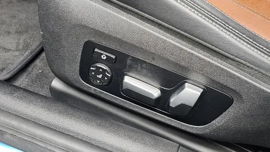 BMW 8 Series (G15) 840i xDrive M 2019 27