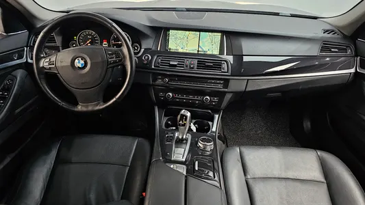 BMW 5 Series (F10) 520d 2013 7