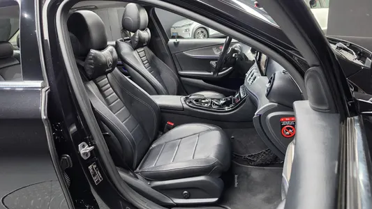 Mercedes-Benz E-Class W213 E300 2018 11