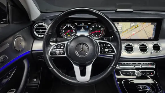 Mercedes-Benz E-Class W213 E300 2018 13