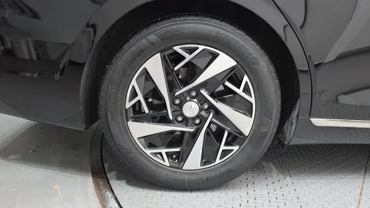 Hyundai IG 2022 5