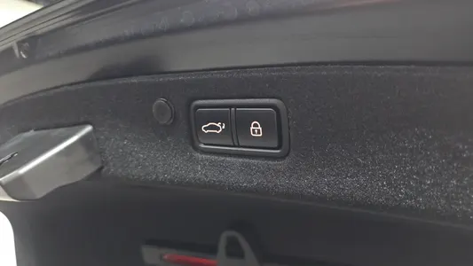 Hyundai IG 2022 32