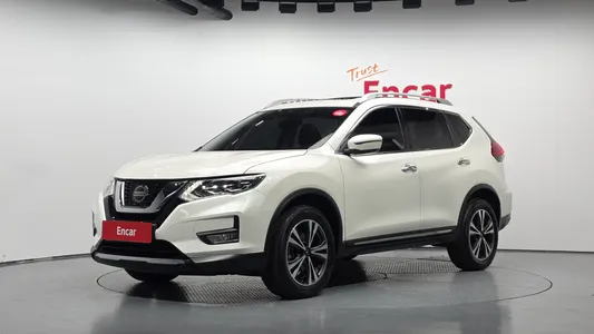 Nissan 2.5 4WD 2018
