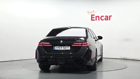 BMW M5 (G90) M5 2026 4