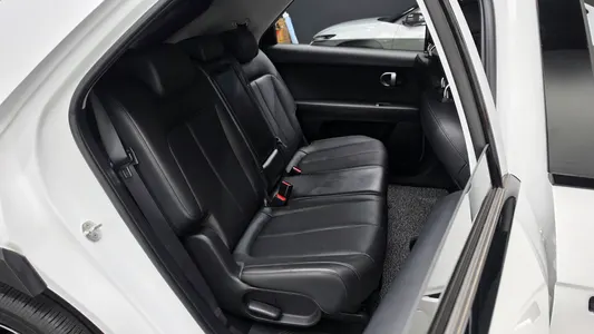 Hyundai Ioniq 5 AWD 2022 12