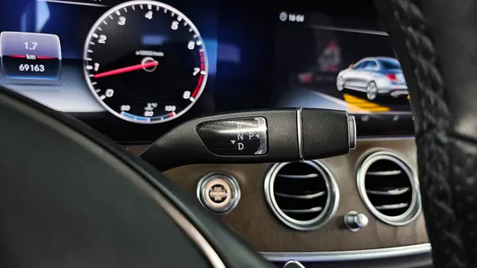 Mercedes-Benz E-Class W213 E300 2018 9