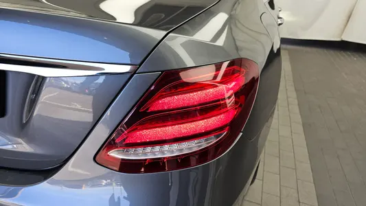 Mercedes-Benz E-Class W213 E300 2018 23