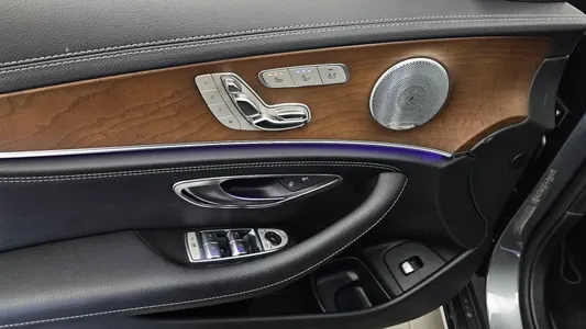 Mercedes-Benz E-Class W213 E300 2018 29