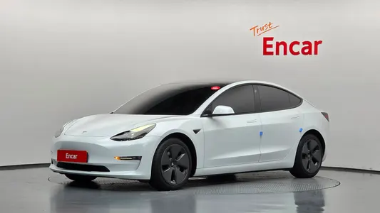 Tesla 3 AWD 2021