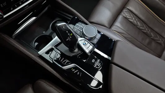 BMW 5 Series (G30) 523d xDrive M 2021 9