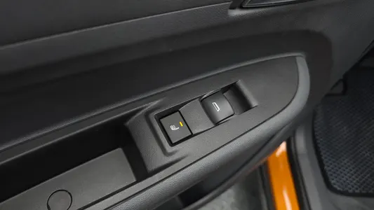 Chevrolet EV EV 2018 19