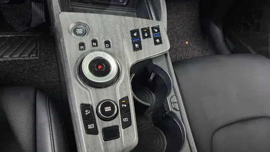 Kia 5 2WD 2022 9