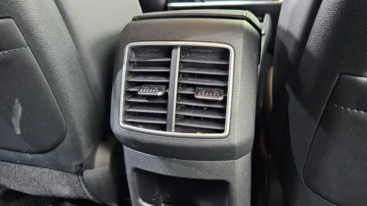 Kia 5 2WD 2022 32