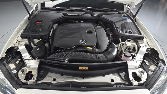 Mercedes-Benz E-Class W213 E350 4MATIC AMG Line 2022 6