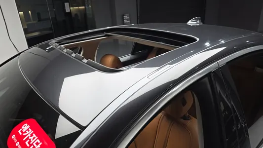 BMW 5 Series (G30) 520i 2020 18