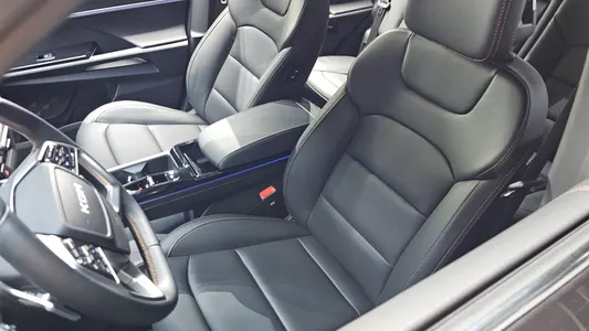 KG Mobility 토레스 HEV 1.5 2WD 2025 31