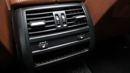 BMW 5 Series (F10) 520d 2014 19