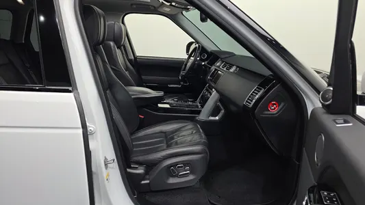 Land Rover 4 3.0 TDV6 Vogue SE 2014 11