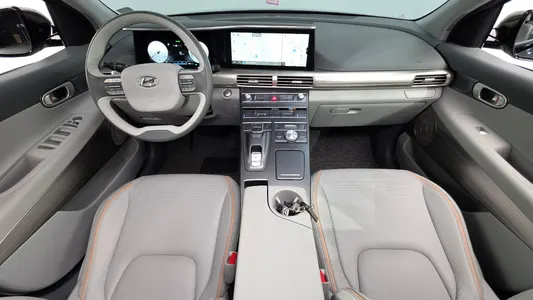 Hyundai 넥쏘 2024 7