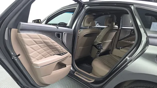 Kia K8 2021 26