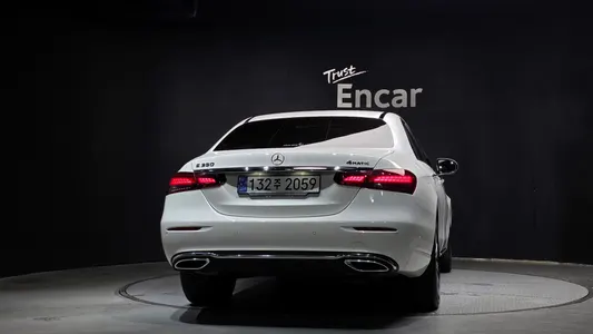 Mercedes-Benz E-Class W213 E350 4MATIC 2023 4