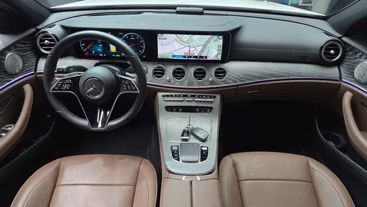 Mercedes-Benz E-Class W213 E350 4MATIC 2023 7