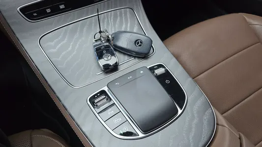 Mercedes-Benz E-Class W213 E350 4MATIC 2023 18