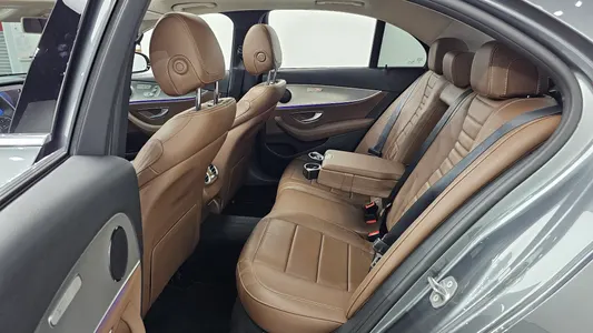 Mercedes-Benz E-Class W213 E200 2018 11
