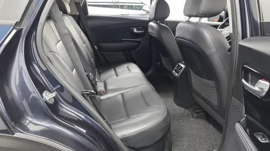 Kia 니로 1.6 HEV 2019 11
