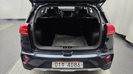 Kia 니로 1.6 HEV 2019 20