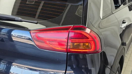 Kia 니로 1.6 HEV 2019 23