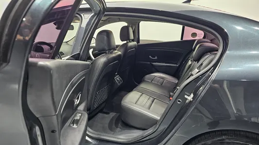 Renault Korea SM3 Z.E. RE 2016 26